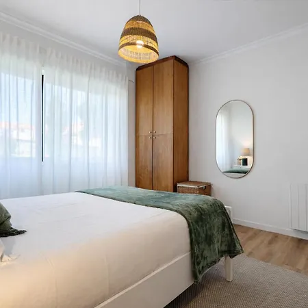 Apartamento Private Parking! 2br Ensuite, 3 Baths, 5min Metro